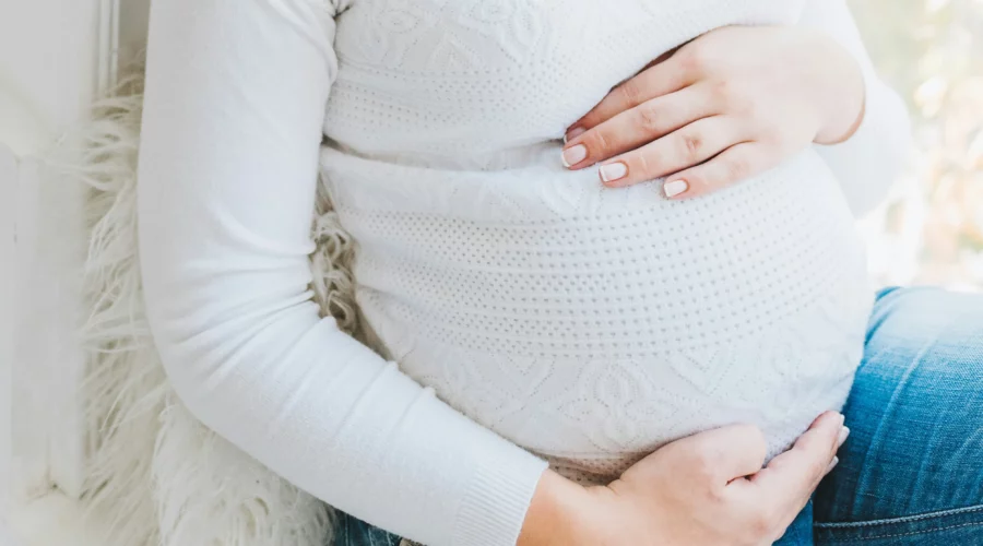 hoe voelt de eerste beweging van je baby